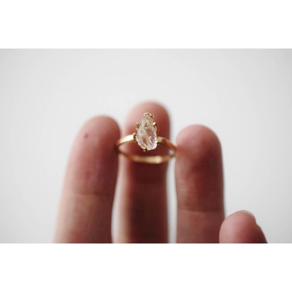 Size 6.5 14k Gold Engagement Ring, Raw stone rings, simple solitaire - Picture 6 of 8